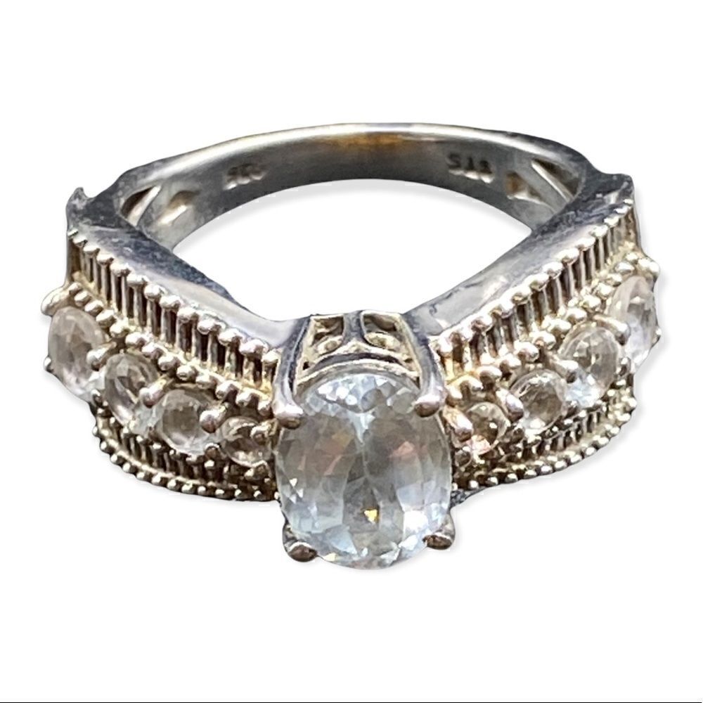 Vintage-Inspired Silver and Gold Women's Ring
